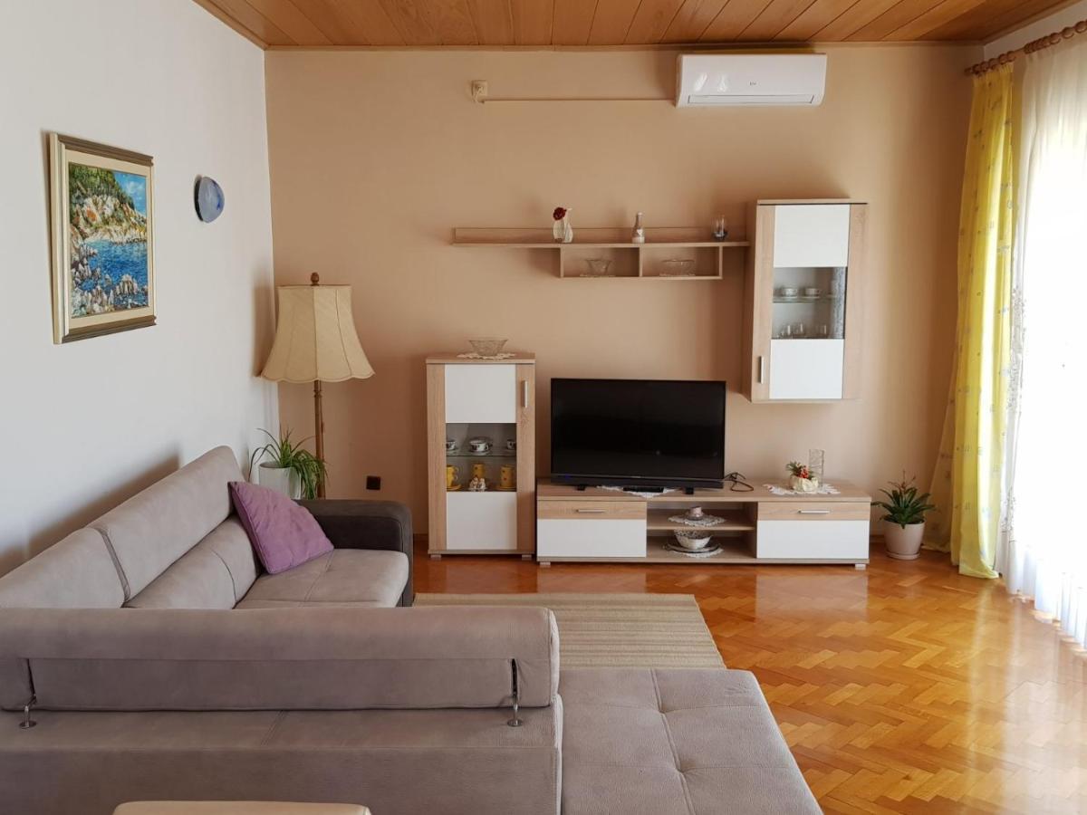 וודיצה Apartments Labor מראה חיצוני תמונה