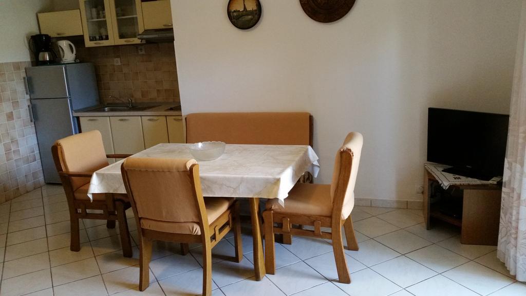 וודיצה Apartments Labor מראה חיצוני תמונה