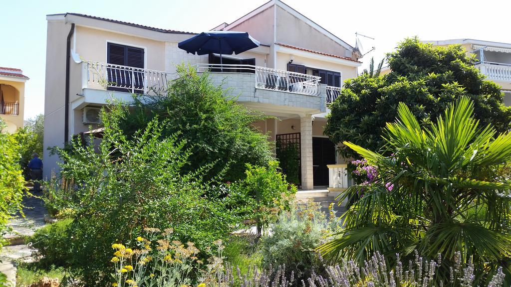 וודיצה Apartments Labor מראה חיצוני תמונה