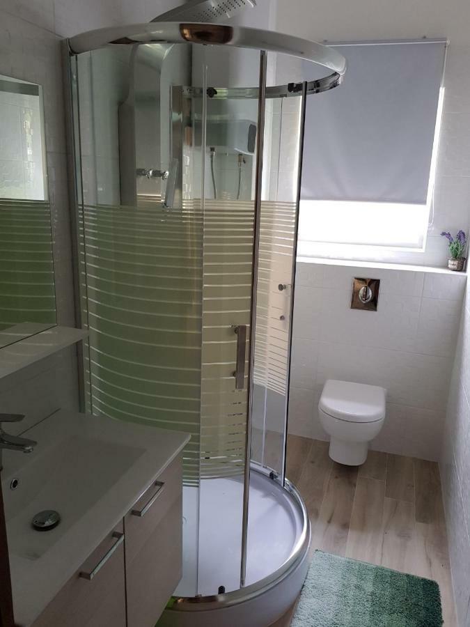 וודיצה Apartments Labor מראה חיצוני תמונה